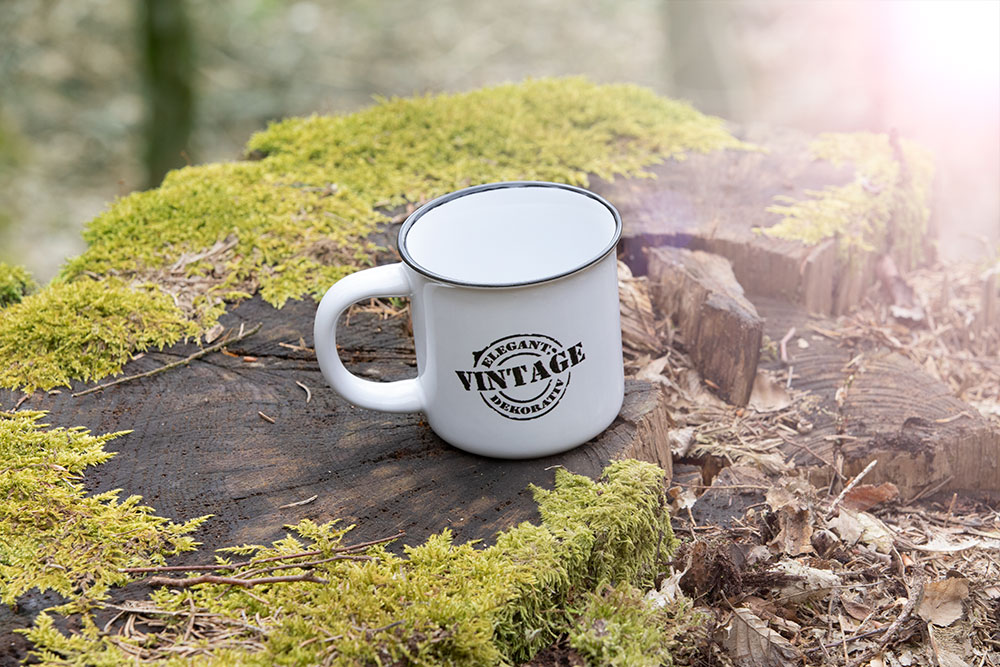 Tasse Vintage weiss mit schwarzem Rand